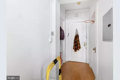 1324 Locust Street #712, Philadelphia, PA 19107 - Photo 9
