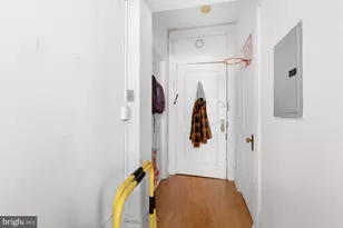 1324 Locust St, Philadelphia, PA 19107 - Photo 9