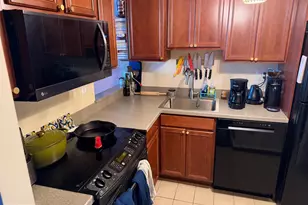 2001 Hamilton St, Philadelphia, PA 19130 - Photo 9