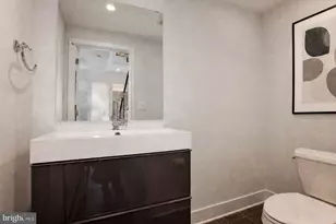 301 Brown St, Philadelphia, PA 19123 - Photo 19