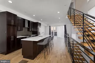 301 Brown St, Philadelphia, PA 19123 - Photo 7