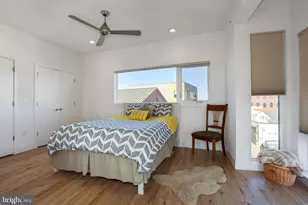 301 Brown St, Philadelphia, PA 19123 - Photo 21