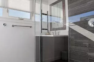 301 Brown St, Philadelphia, PA 19123 - Photo 13