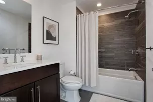 301 Brown St, Philadelphia, PA 19123 - Photo 15
