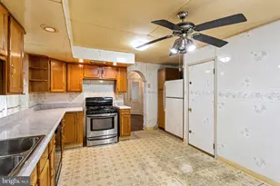 4813 N 13th St, Philadelphia, PA 19141 - Photo 9