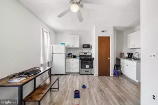 1010 Winton St, Philadelphia, PA 19148 - Photo 15
