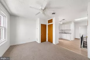 1010 Winton St, Philadelphia, PA 19148 - Photo 17