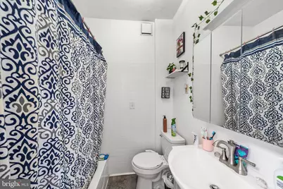 1010 Winton Street, Philadelphia, PA 19148 - Photo 13