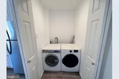 2050 Reed Street, Philadelphia, PA 19146 - Photo 17