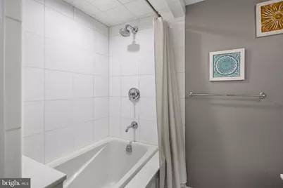 313 N 3rd Street #5B, Philadelphia, PA 19106 - Photo 25