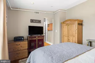 313 N 3rd St, Philadelphia, PA 19106 - Photo 23