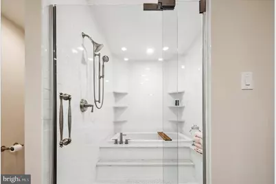 265 S 22nd Street #1R, Philadelphia, PA 19103 - Photo 7