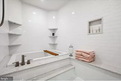 265 S 22nd Street #1R, Philadelphia, PA 19103 - Photo 5