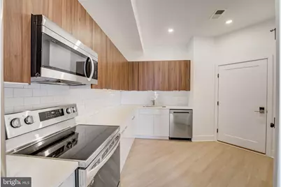 4200 Lancaster Avenue #305, Philadelphia, PA 19104 - Photo 3
