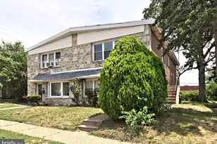 1843 Beyer Ave, Philadelphia, PA 19115 - Photo 3