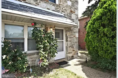 1843 Beyer Avenue, Philadelphia, PA 19115 - Photo 29