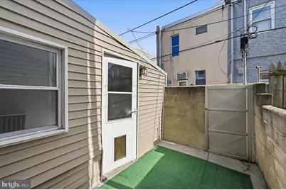 318 Durfor Street, Philadelphia, PA 19148 - Photo 15