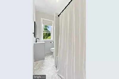 571 Martin Street, Philadelphia, PA 19128 - Photo 19