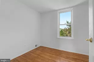 915 N 6th St, Philadelphia, PA 19123 - Photo 17