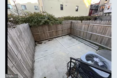 1221 N 15th Street #1, Philadelphia, PA 19121 - Photo 11