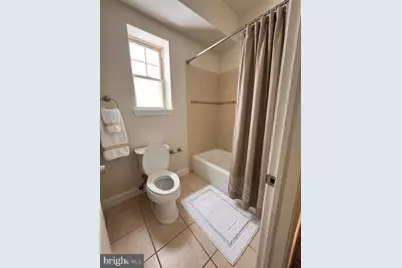 929 S 13th Street #2, Philadelphia, PA 19147 - Photo 11