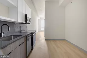 689 N Broad St, Philadelphia, PA 19123 - Photo 11