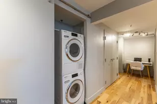 219 S 18th St, Philadelphia, PA 19103 - Photo 13