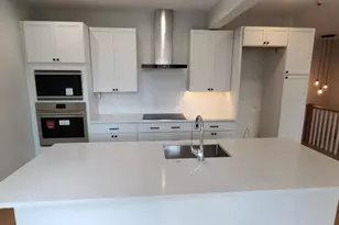 8610 Evergreen Pl, Philadelphia, PA 19118 - Photo 19