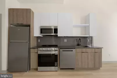 689 N Broad Street #401, Philadelphia, PA 19123 - Photo 3