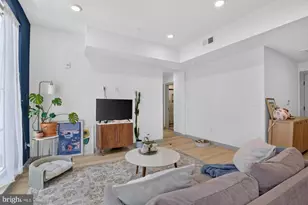 689 N Broad St, Philadelphia, PA 19123 - Photo 11