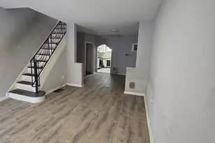 2005 S Beechwood St, Philadelphia, PA 19145 - Photo 7