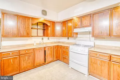 1516 W Westmoreland Street, Philadelphia, PA 19140 - Photo 15