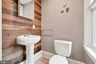 869 Moyer St, Philadelphia, PA 19125 - Photo 5