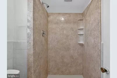 1100 Surrey Road, Philadelphia, PA 19115 - Photo 17