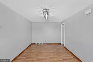 1100 Surrey Rd, Philadelphia, PA 19115 - Photo 5