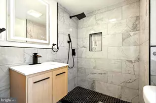 109 W Thompson St, Philadelphia, PA 19122 - Photo 9
