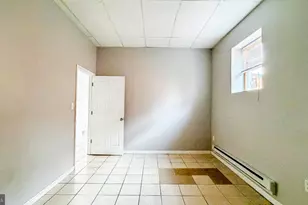 1627 Jackson St, Philadelphia, PA 19145 - Photo 13