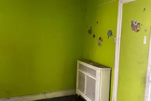 7004 Grays Ave, Philadelphia, PA 19142 - Photo 9