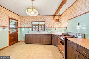2832 E Thompson St, Philadelphia, PA 19134 - Photo 9