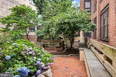301 Race Street #316, Philadelphia, PA 19106 - Photo 21