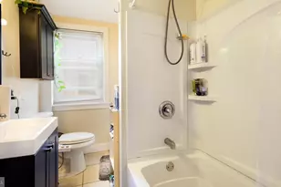 372 Ripka St, Philadelphia, PA 19128 - Photo 13
