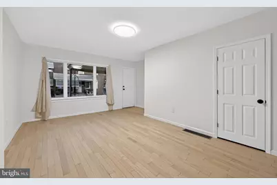 2710 S Fairhill Street, Philadelphia, PA 19148 - Photo 17