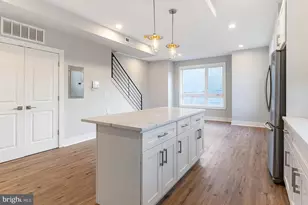 2101 E Huntingdon St, Philadelphia, PA 19125 - Photo 3