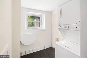 550 E Washington Ln, Philadelphia, PA 19144 - Photo 27