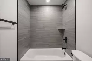 2701 Priya Ln, Philadelphia, PA 19131 - Photo 19