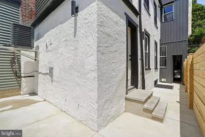 1416 E Susquehanna Avenue, Philadelphia, PA 19125 - Photo 35