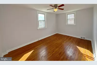840 Tyson Avenue, Philadelphia, PA 19111 - Photo 5
