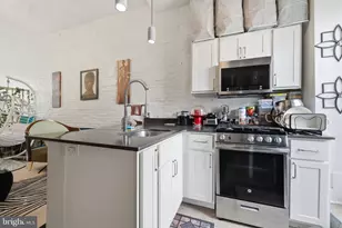 2208 Taggert St, Philadelphia, PA 19125 - Photo 7