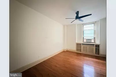 250 S 13th Street #1B, Philadelphia, PA 19107 - Photo 11
