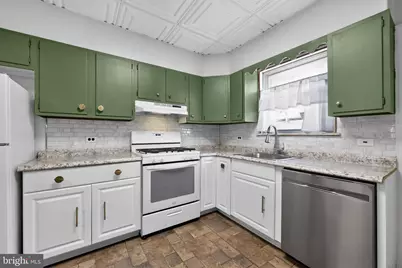2336 S Chadwick Street, Philadelphia, PA 19145 - Photo 9
